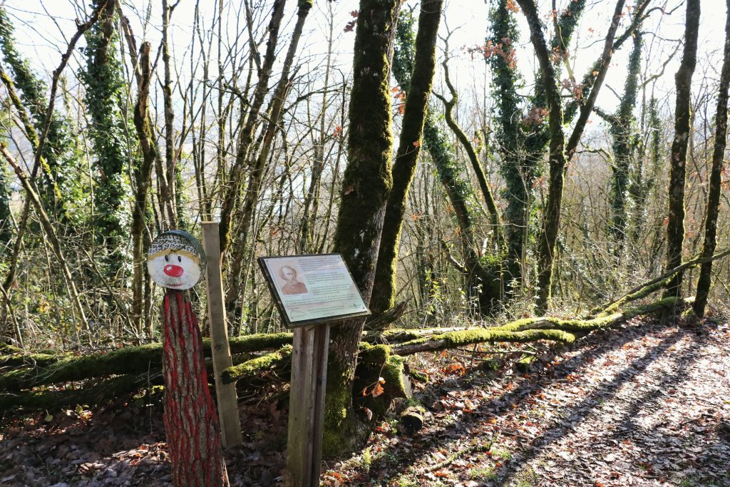 Panneaux d'explication sur Auguste Ravier, réalisés par la Maison Ravier et Imagine Quirieu 