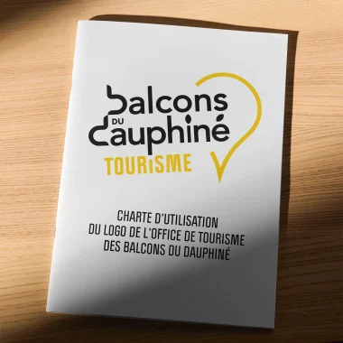 Couverture de la charte d'utilisation des logos de l'Office de Tourisme des Balcons du Dauphiné